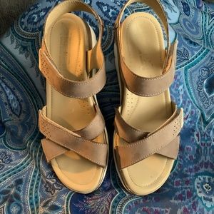 Mephisto sandals 38